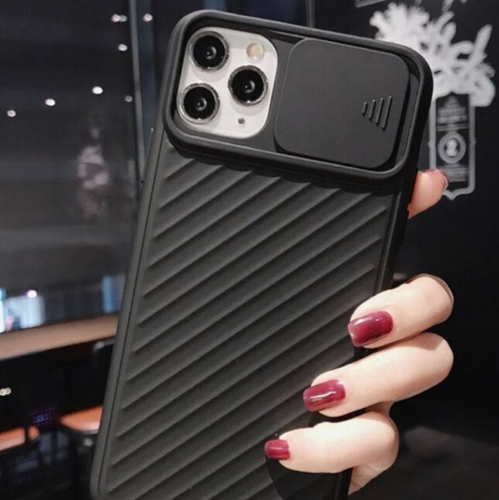 🚨New Trend🚨 iPhone 11 Pro Max Cam Shield Case